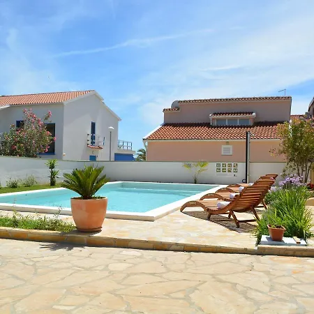 Ferienhaus In Vir/insel 7473b *